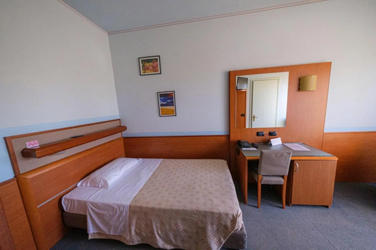 Albergo Zoello Je Suis Castelvetro di Modena Italien