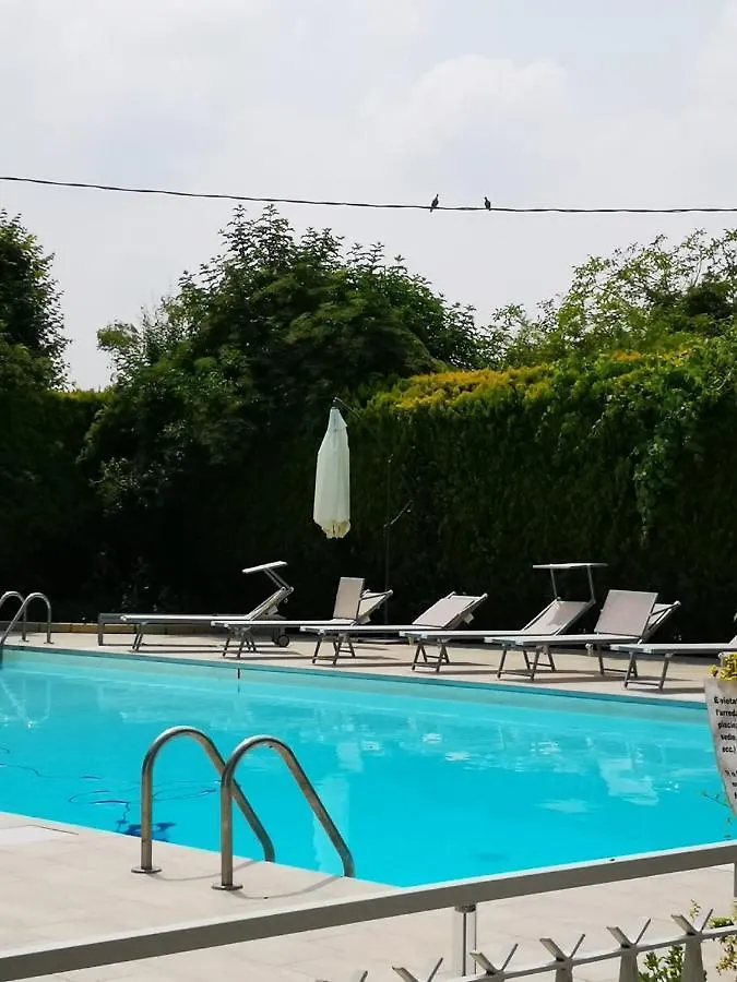 Albergo Zoello Je Suis Castelvetro di Modena 3*,  Itália