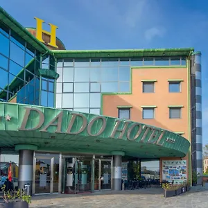 Hotel Dado International