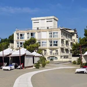 **** Hotel Petit Palais Italië