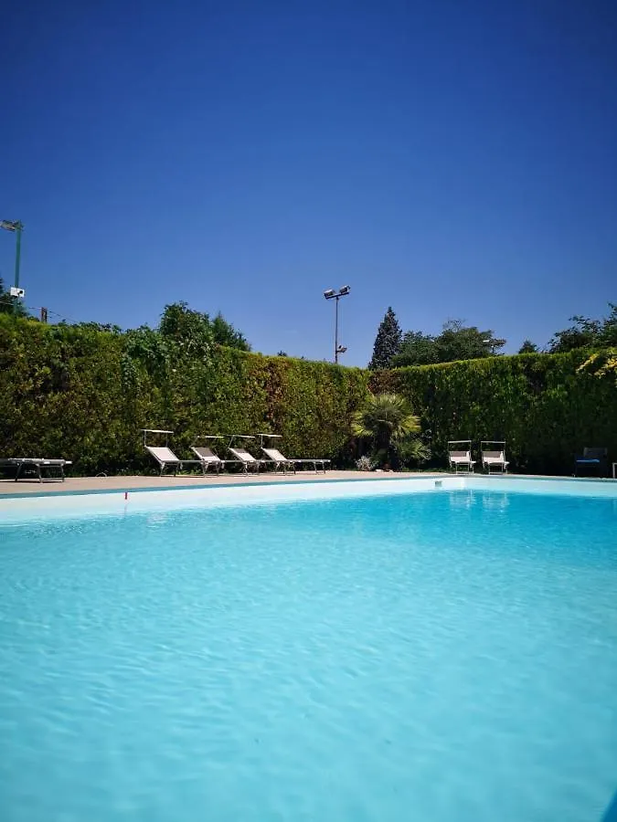 Albergo Zoello Je Suis Castelvetro di Modena Hotel